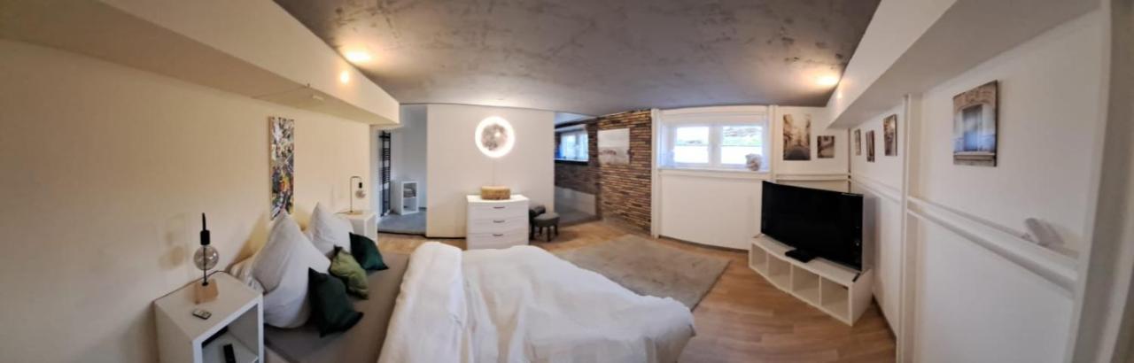 Tinyhaus & Souterrain Apartment In Ortenberg Ortenberg  Экстерьер фото